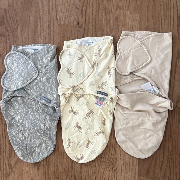 Three SwaddleMe Baby Wraps - Picture 1 of 5